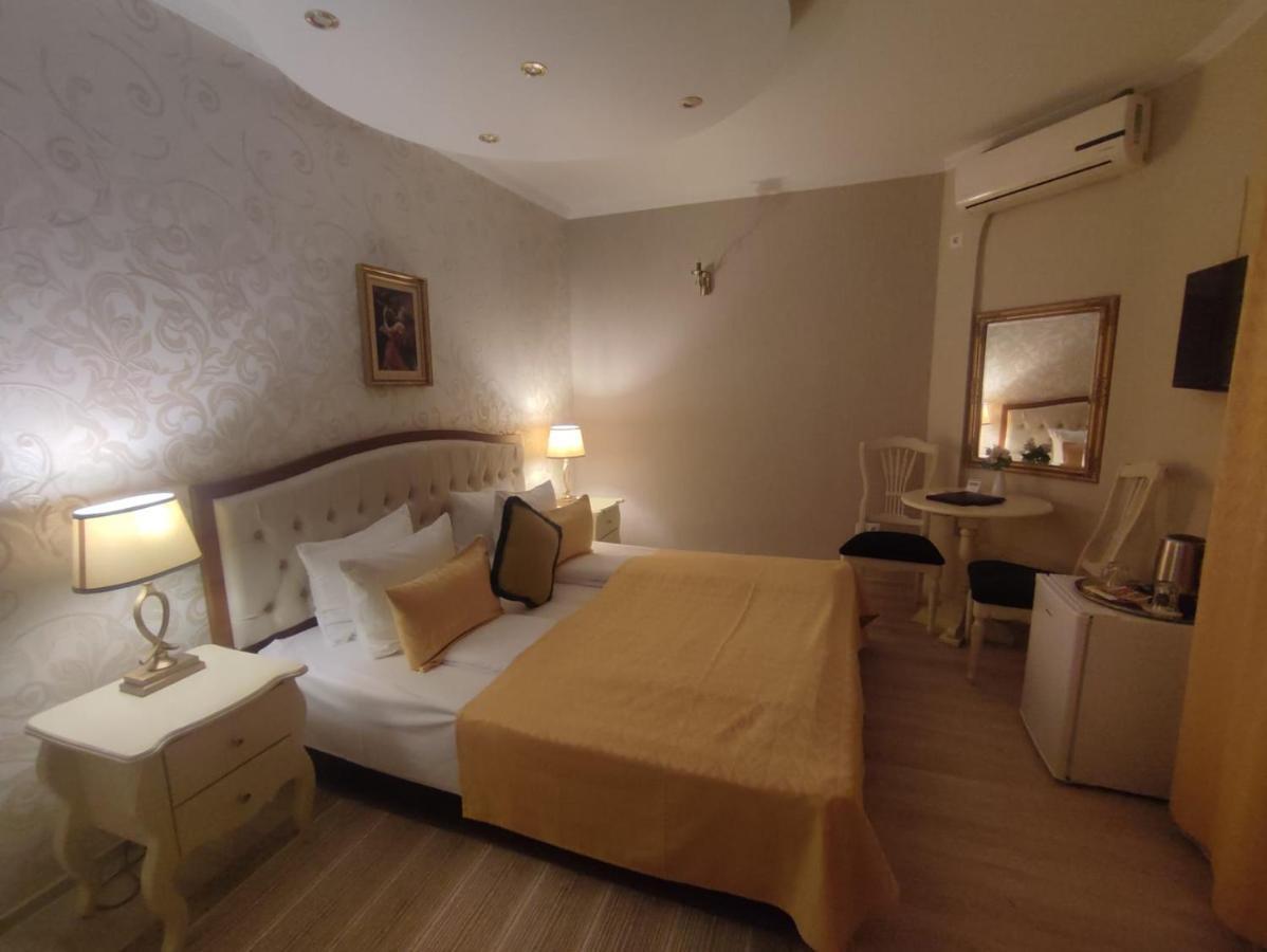 ホテル Casa Alina デヴァ エクステリア 写真