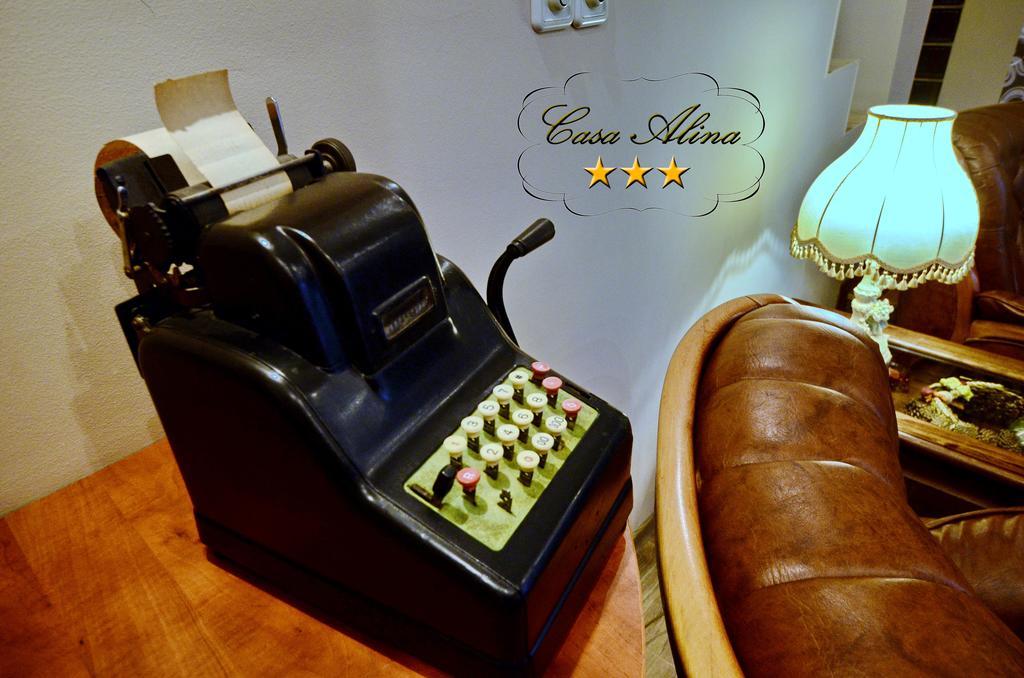 ホテル Casa Alina デヴァ エクステリア 写真